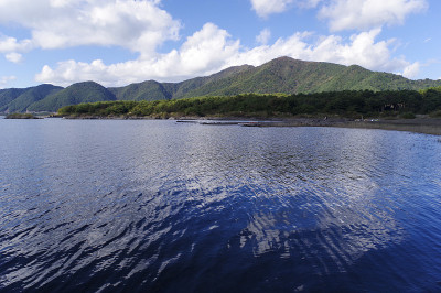 湖