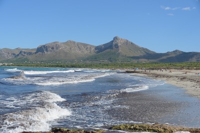 儿子Serra de Marina海滩，马略卡岛，西班牙