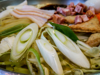 韩式火锅:酸辣