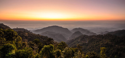 山上的日出