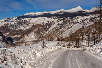 山道雪冬谷