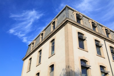 阿维尼翁大学，法国
