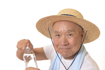 日本老年人要补水
