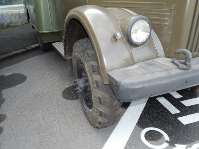 军用汽车、装备、复古物品和元素