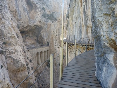 马拉加省乔罗峡谷的皇家步道 (El Caminito del Rey)