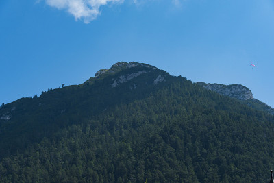 阿肯西山