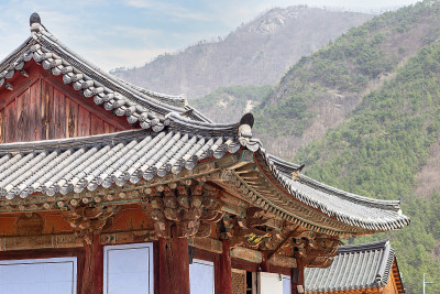 韩国松广寺宗教建筑的屋顶
