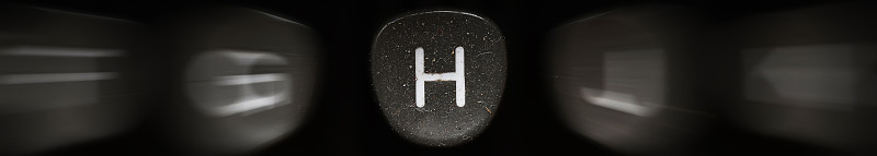 英语字母表中的字母H