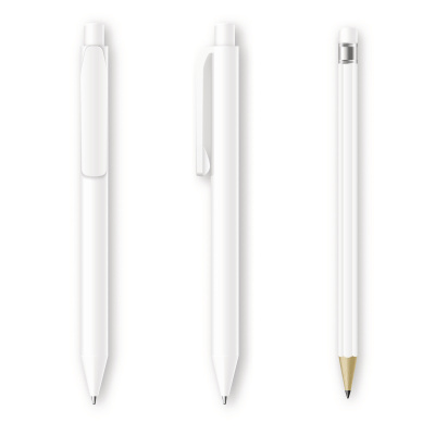白色钢笔和铅笔矢量模型。企业形象及品牌文具