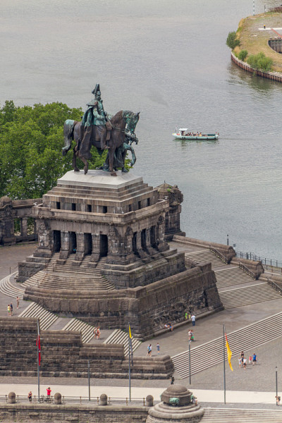 德国科布伦茨的德国角(Deutsches Eck)纪念碑
