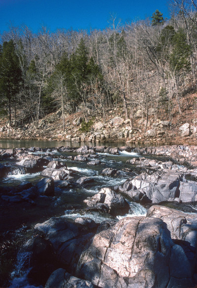 Johnson's shutins SP - Cross-River Vertical View -