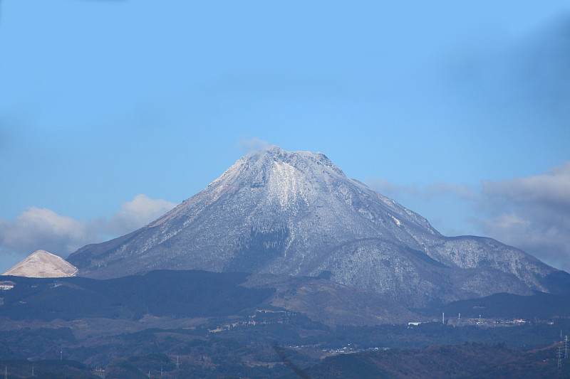 日本大分玉阜山的玉阜山雪