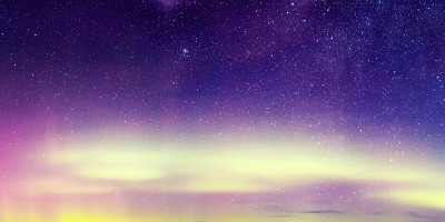 极光夜空，南极光，夜空中的南极光，美丽的发光的精神自然背景