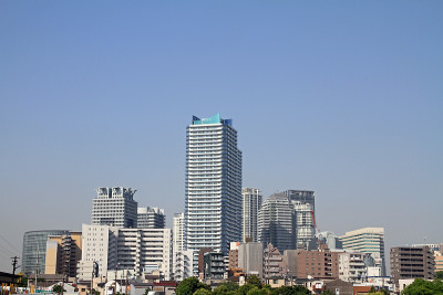 横滨Minatomirai 21的高层公寓