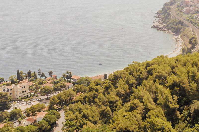 Cabbé Cap Martin和摩纳哥Montecarlo公国海湾的全景