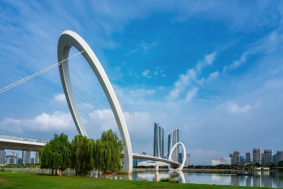 南京眼步行桥建筑景观