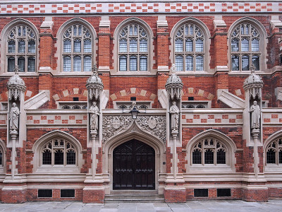 剑桥大学,英国