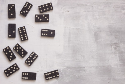 domino