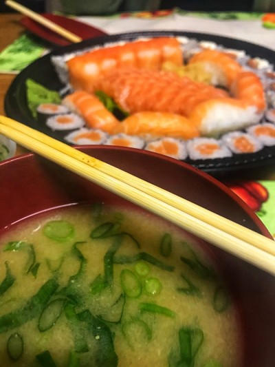 寿司晚餐