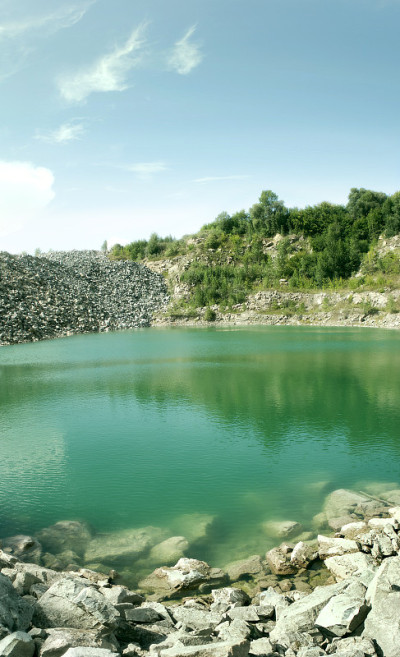山湖