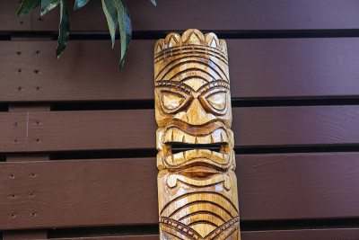 Tiki Mask)
