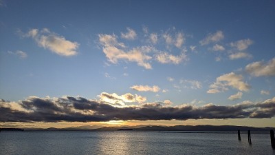 尚普兰湖边的下午(图10)