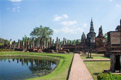 素可泰历史公园，玛哈塔寺