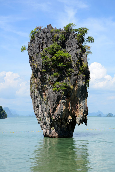 邦德岛或攀雅湾的高达浦