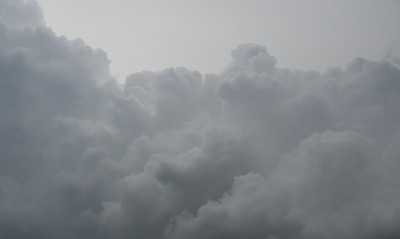 热带天空积雨云的形成