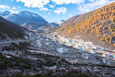 ฺี中国美丽的山脉，四川香格里拉