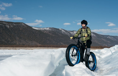 胖自行车(fat bike或fattire bike)