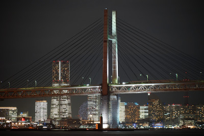 横滨湾大桥夜景