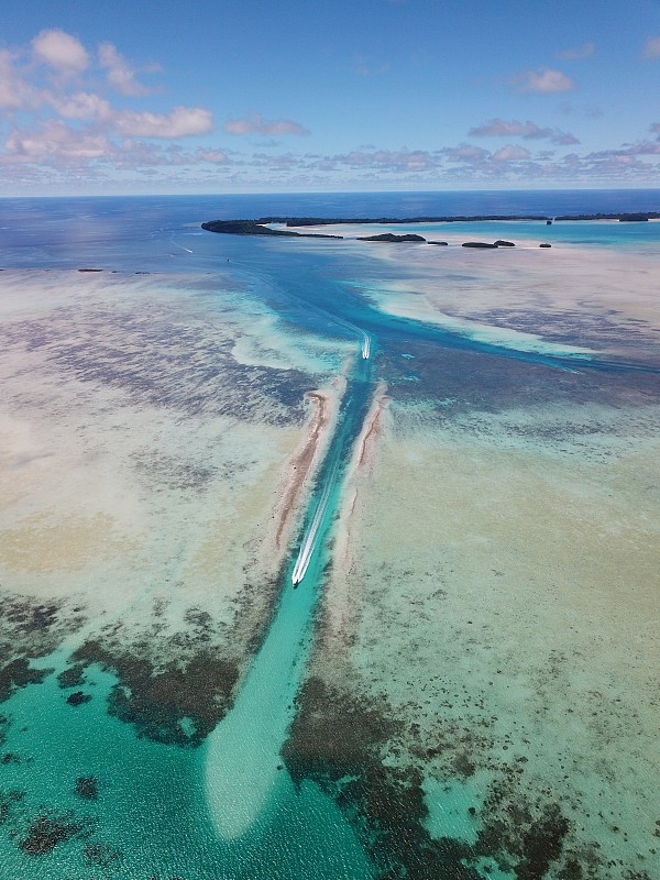 German channel at Palau, Manta ray diving spot