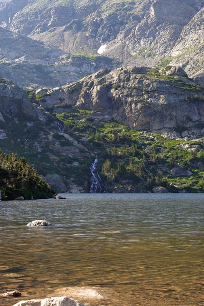 山湖