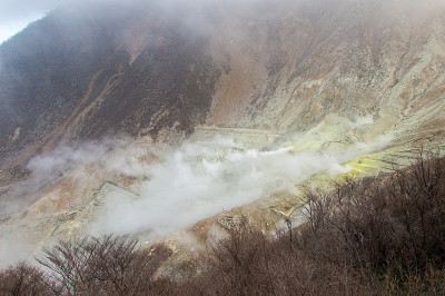 日本富士火山的大浪谷