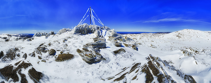 SM后perisher Peak Comm桅杆平台