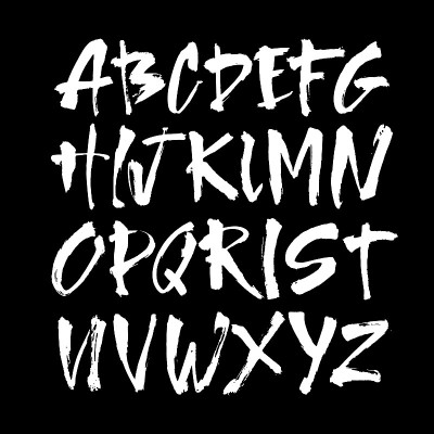 矢量丙烯酸笔刷风格手绘字母字体。黑色背景上的书法字母
