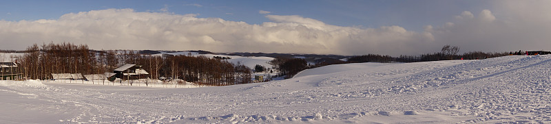 北海道的全景和雪域