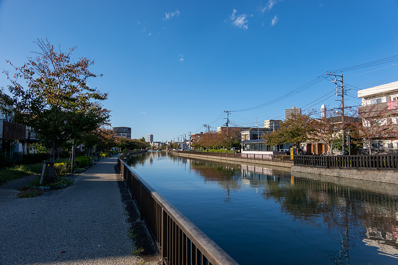 新川河秋色(江户川，日本)