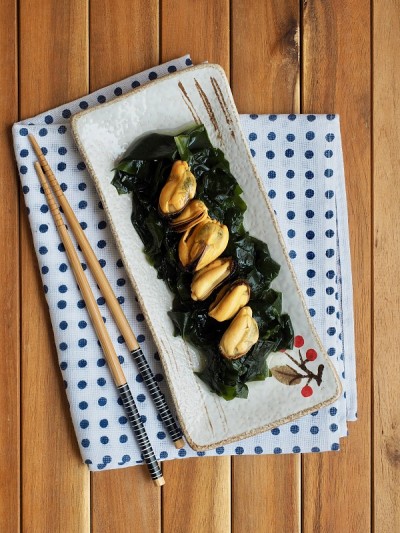 亚洲食物海藻和贻贝