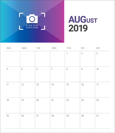 2019年8月台历矢量插图