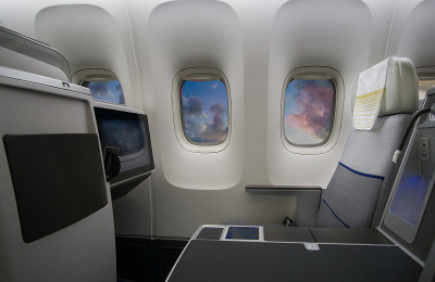 飞机商务舱的空座位