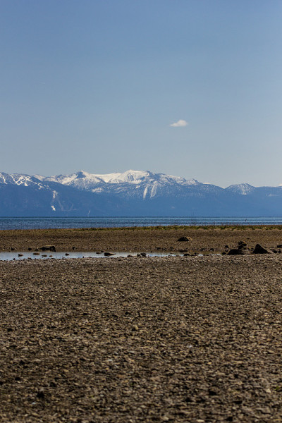 浅水和大雪山