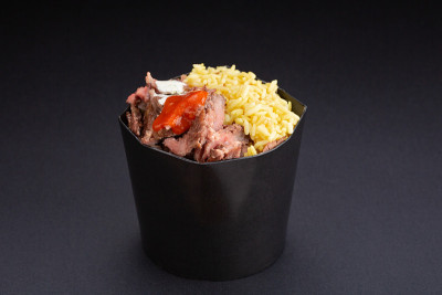 阿拉伯菜-肉和米饭与香料炒