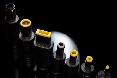 网络电子连接器