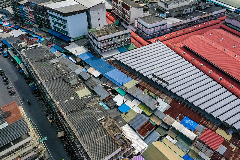 泰国，Ratchaburi, Talad Rom枢纽，Maeklong火车市场