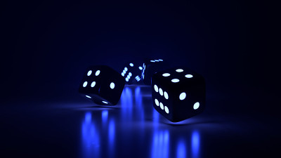 四个发光的骰子