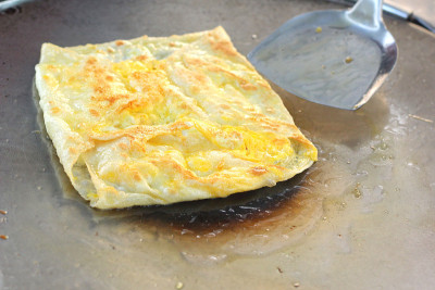 印度薄饼或烤面团