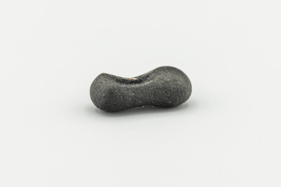 Black magnetic Tektite Meteorite called Atacamaite