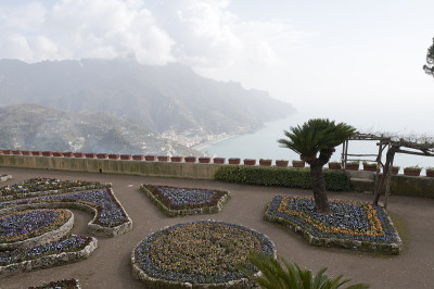 全景从Villa Rufolo在Ravello，阿马尔菲海岸